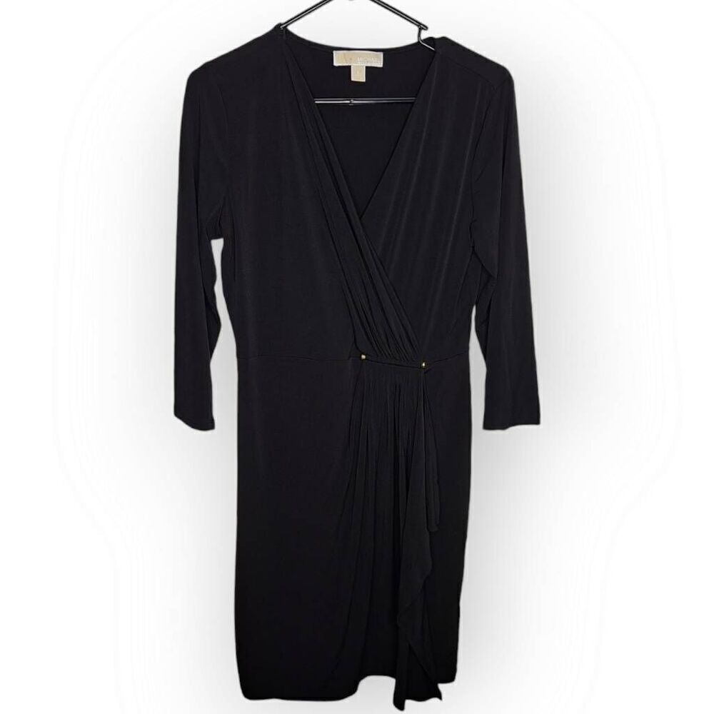 Michael Michael Kors Women's Dress Black V-Neck Gold Accents Classic Elegant siz